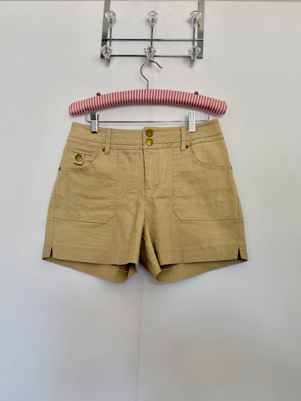 Flamingals Solid Split Side Flap Pocket Shorts - Khaki - Size Small